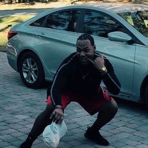 Meet your Posher, Collin